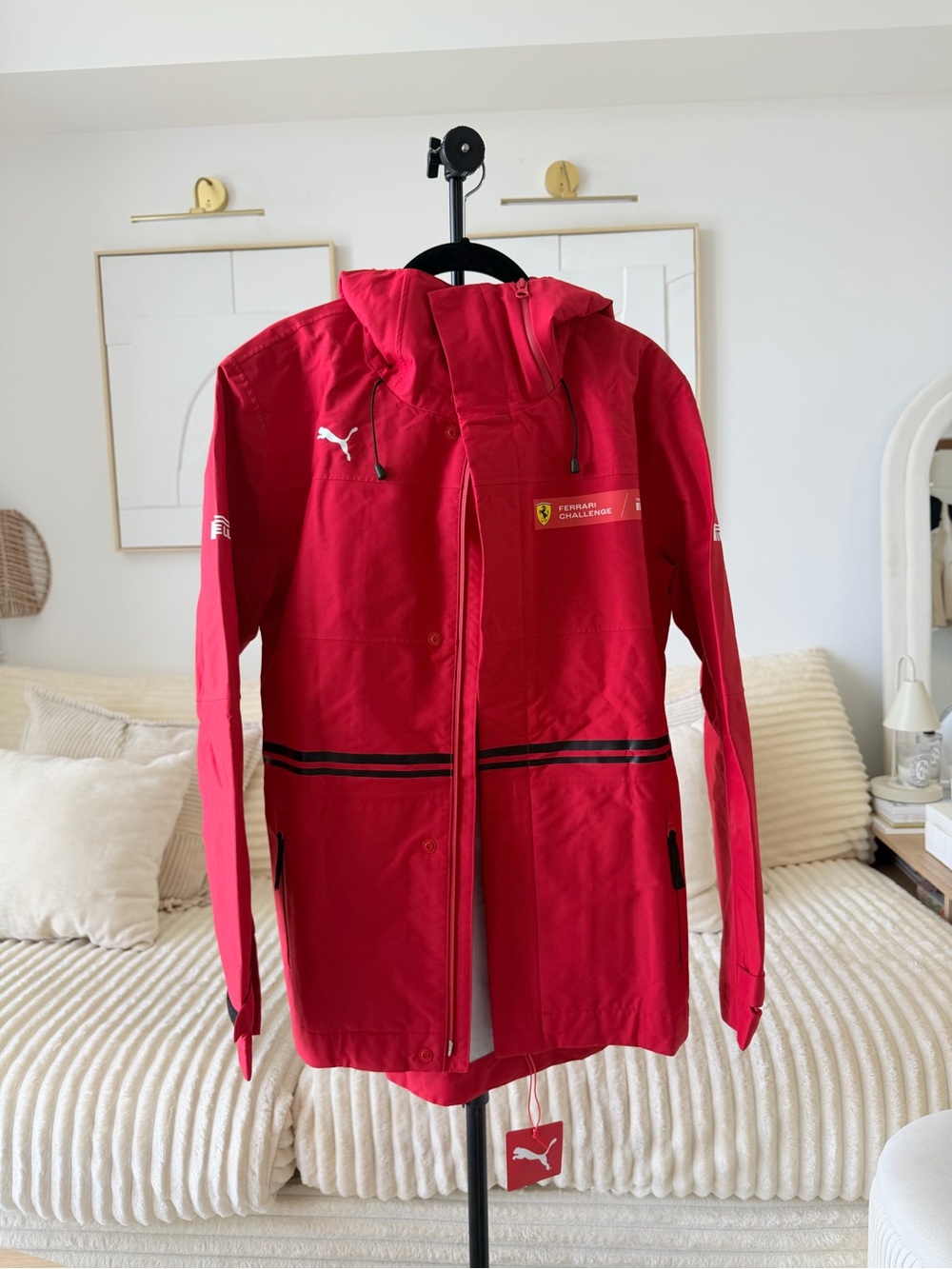 Puma Ferrari Challenge Trofeo Pirelli Rain Jacket – Men’s XS – New With Tags